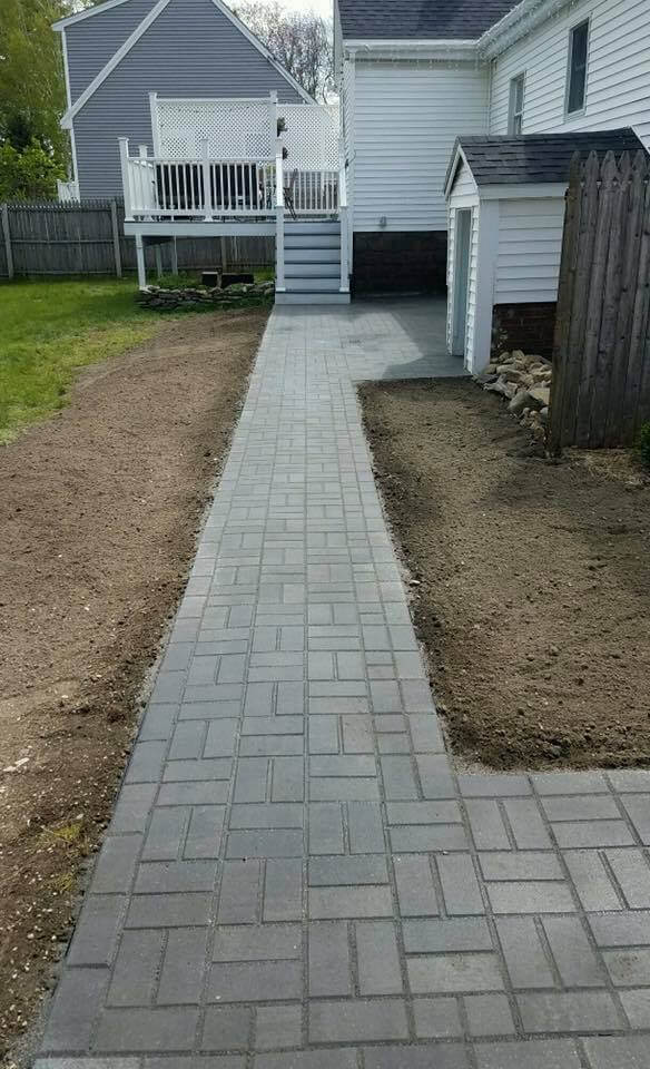 Beautiful Yarmouth Maine stone walkway